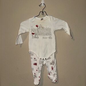 Winnie the Pooh harrods 12-18 months outfit